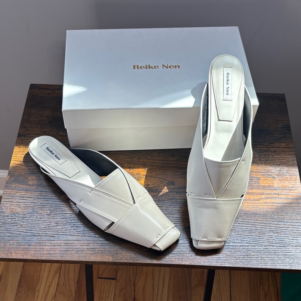 Women's Cream Leather Slip-On Mules